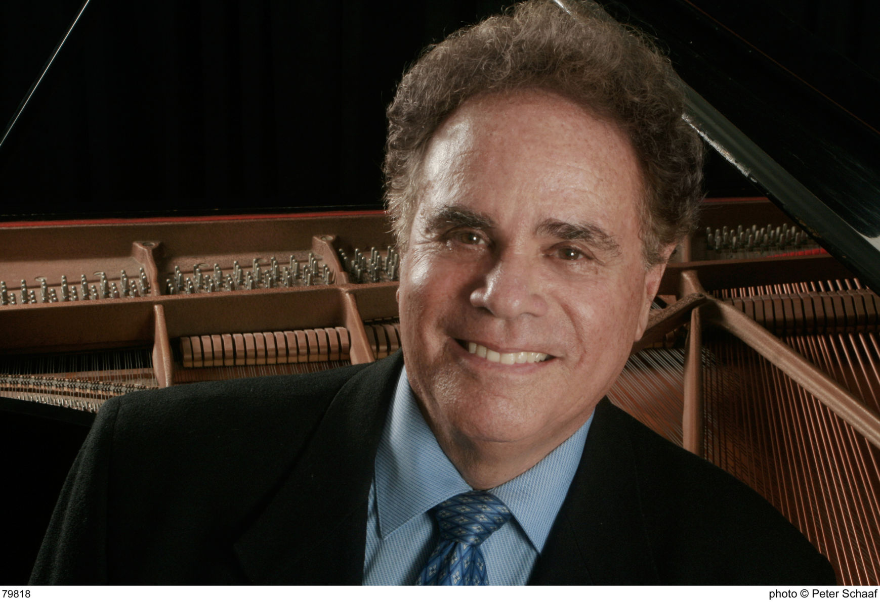 Photo_Lifestyles_Hylton_Pianist Jeffrey Siegel.jpg